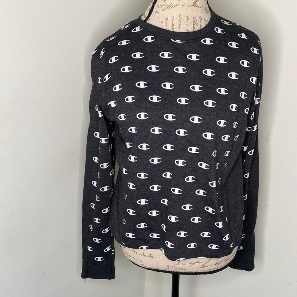 Authentic Champion Athletic-wear cropped hoodie size Medium